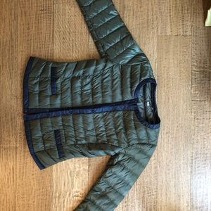 Uniqlo lightweight down jacket